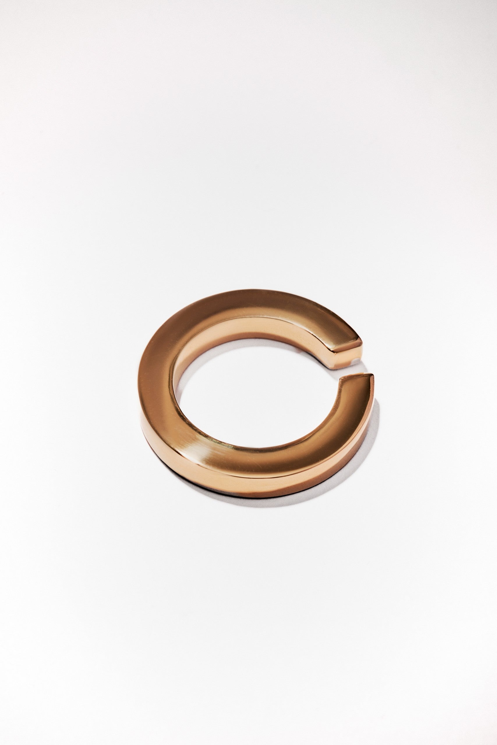 Ear Cuff Quina GG - Ouro