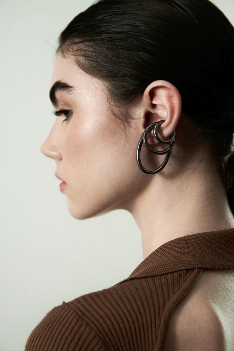 Ear Cuff Oblongo - Ônix