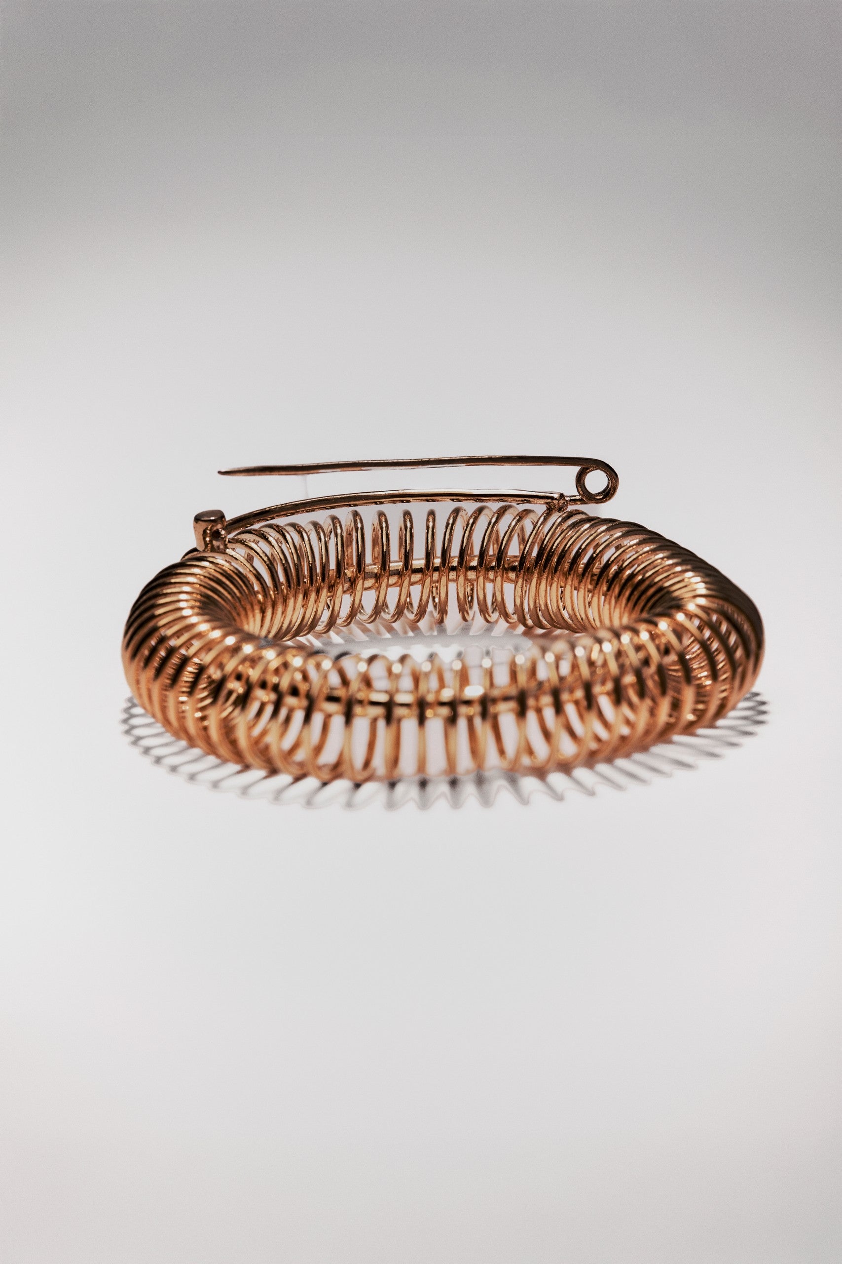 Broche Círculo Mola