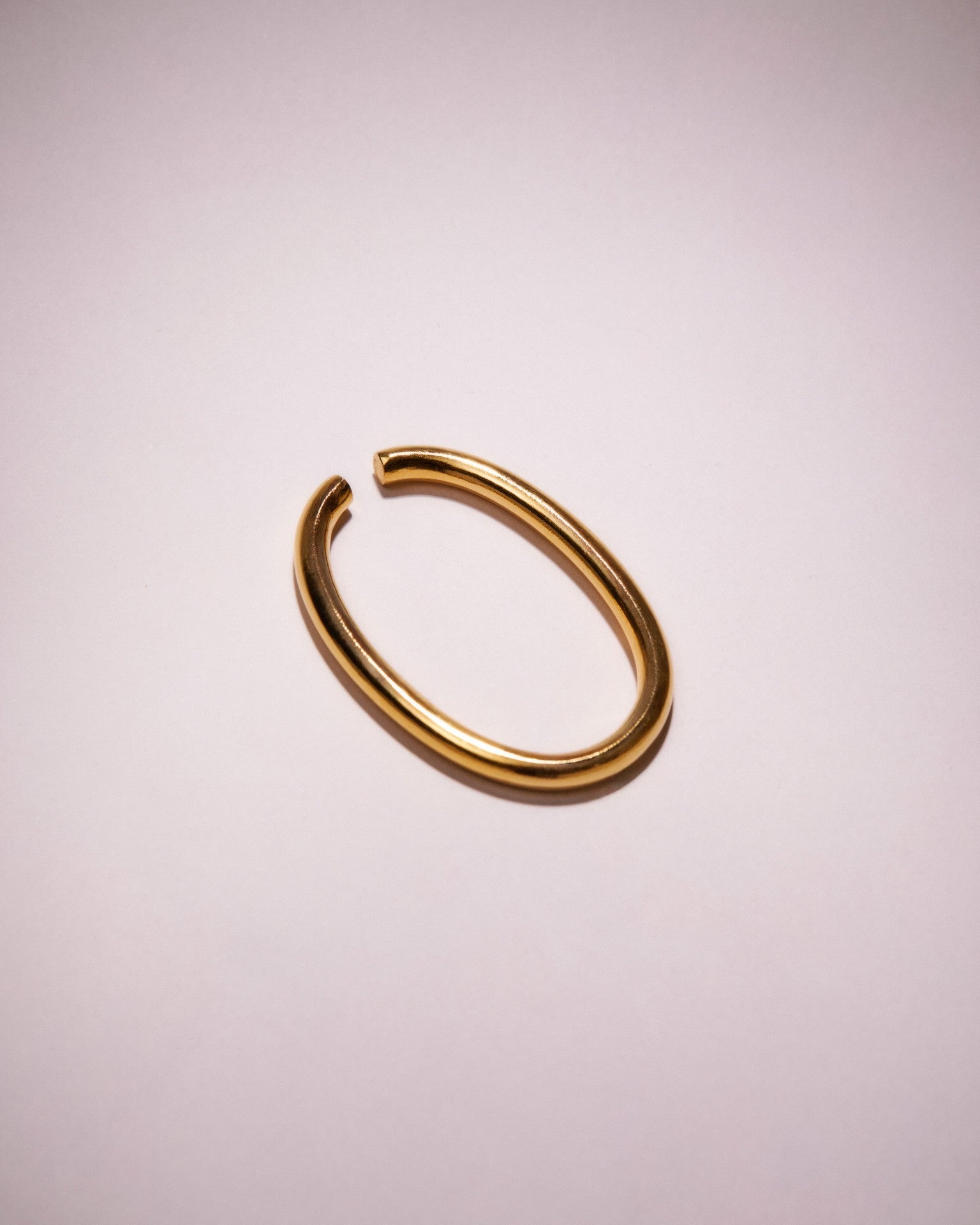 Ear Cuff Oblongo - Ouro