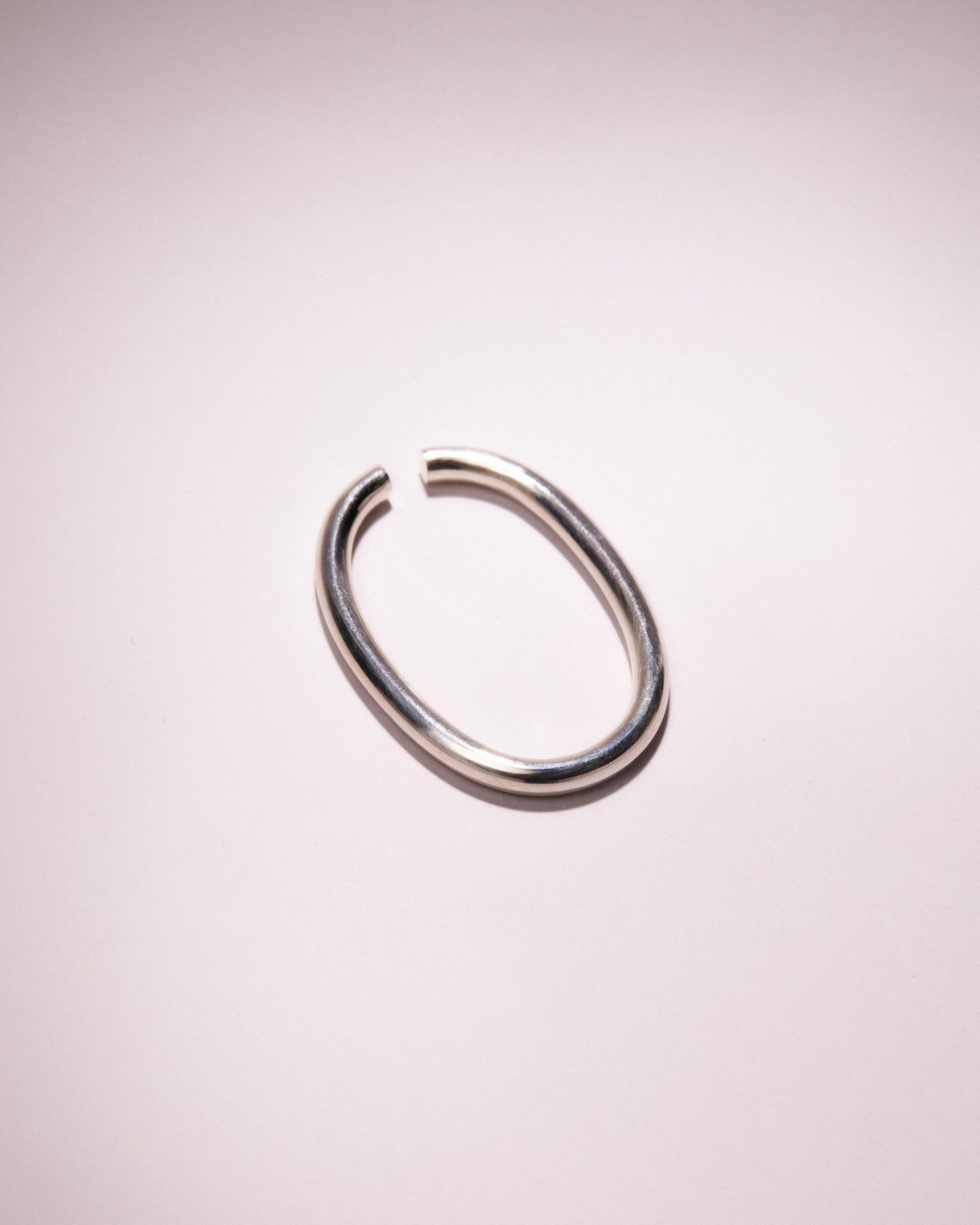 Ear Cuff Oblongo - Prata