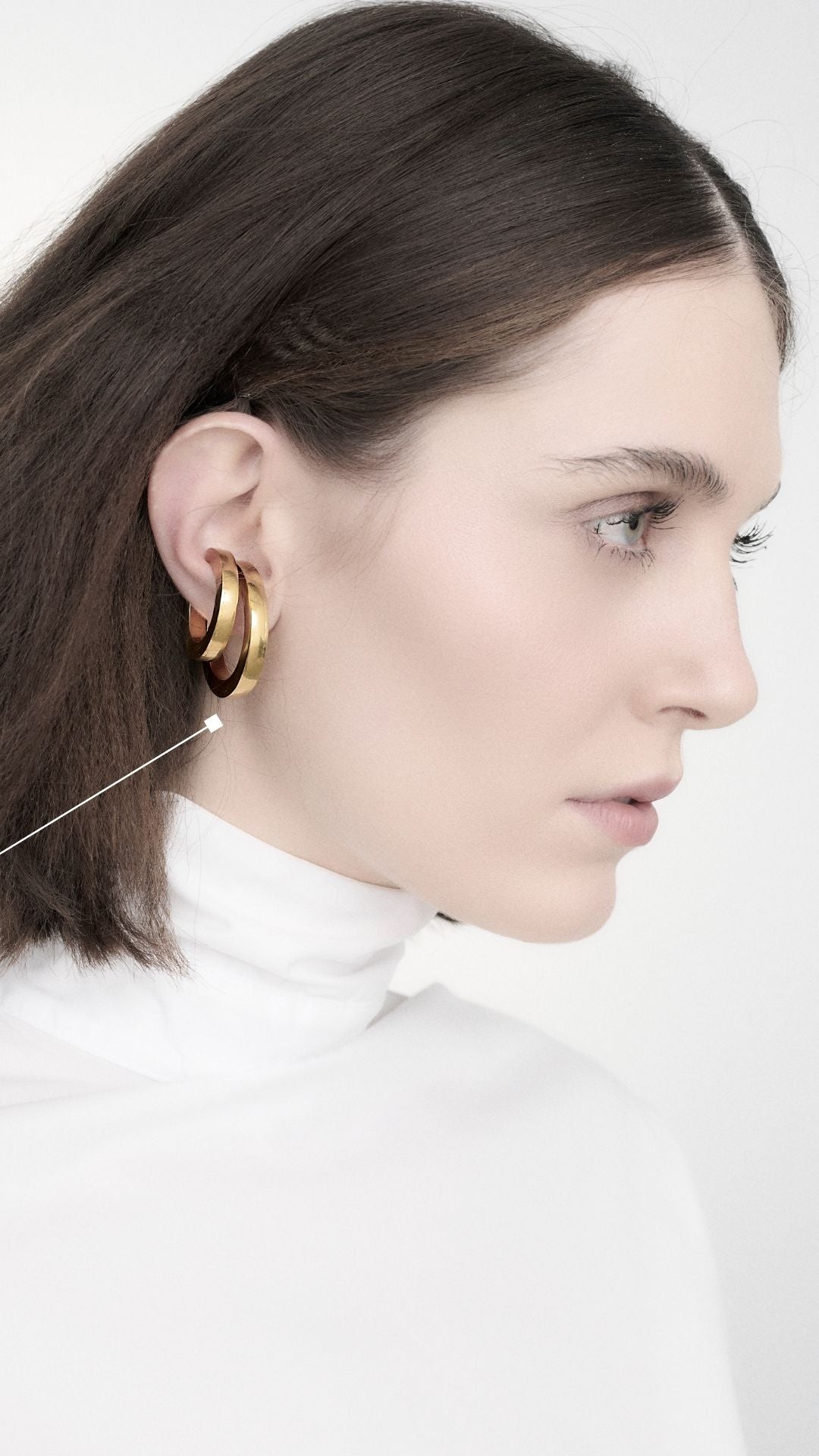 Ear Cuff Quina M - Ouro