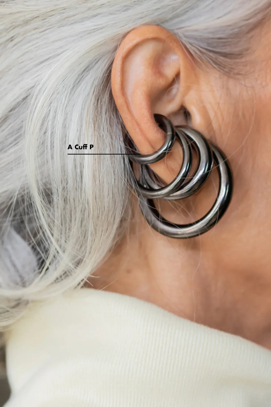 Ear Cuff P - Ônix